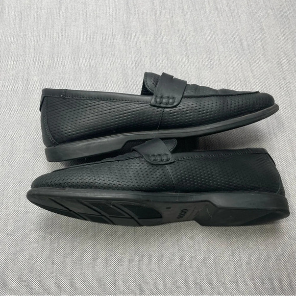 Ecco Leather Perforated Moccasin Loafer Driving Shoes - Picture 6 of 8